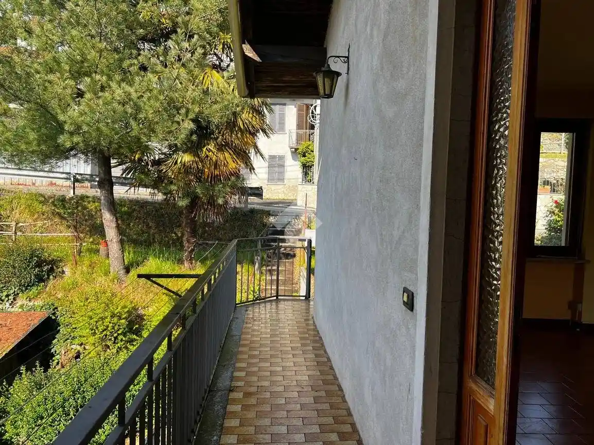 Casa indipendente in vendita a Valdilana