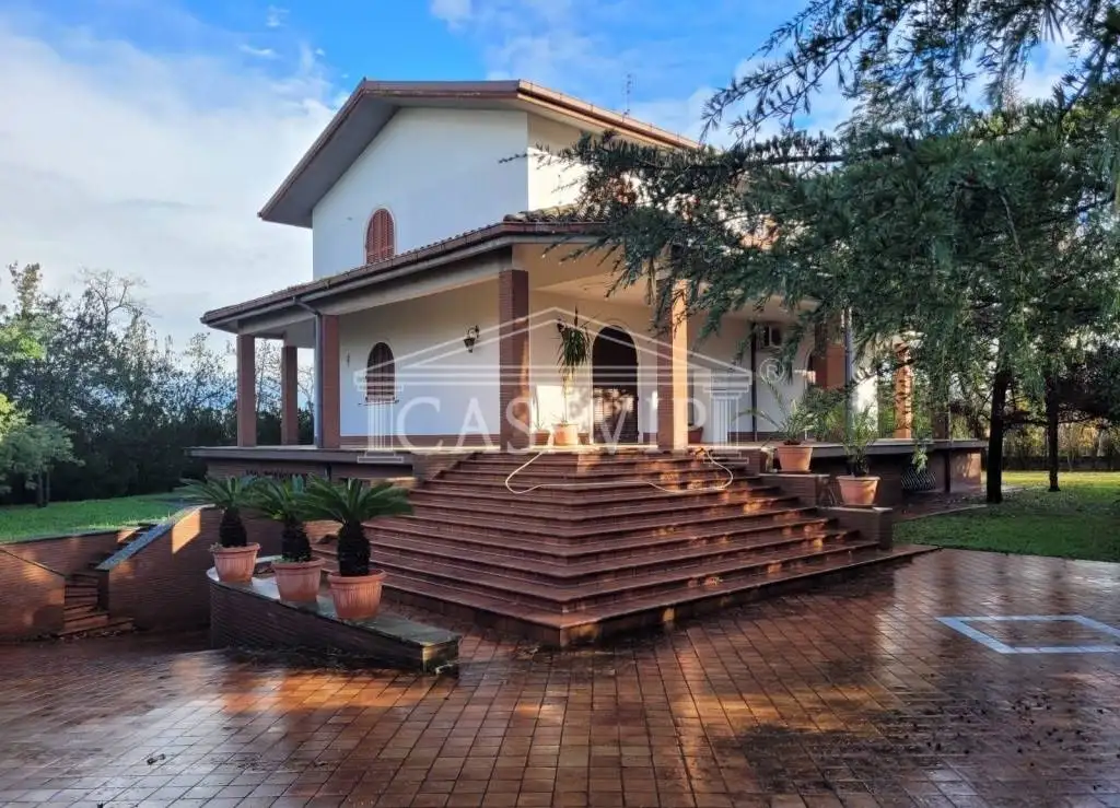 Villa in vendita a Roma