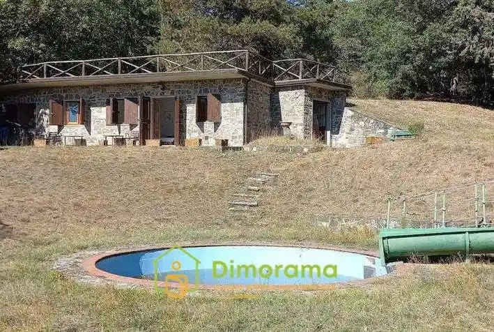 Villa in vendita a Reggello