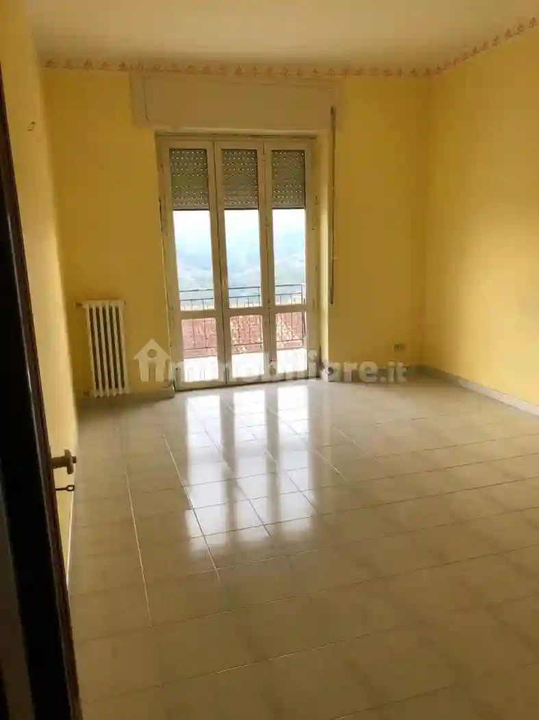 Trilocale via Francesco Tedesco 18, Centro, Calitri - foto 4