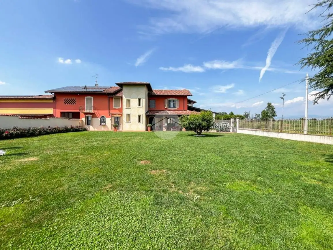 Villa in vendita a Trenzano