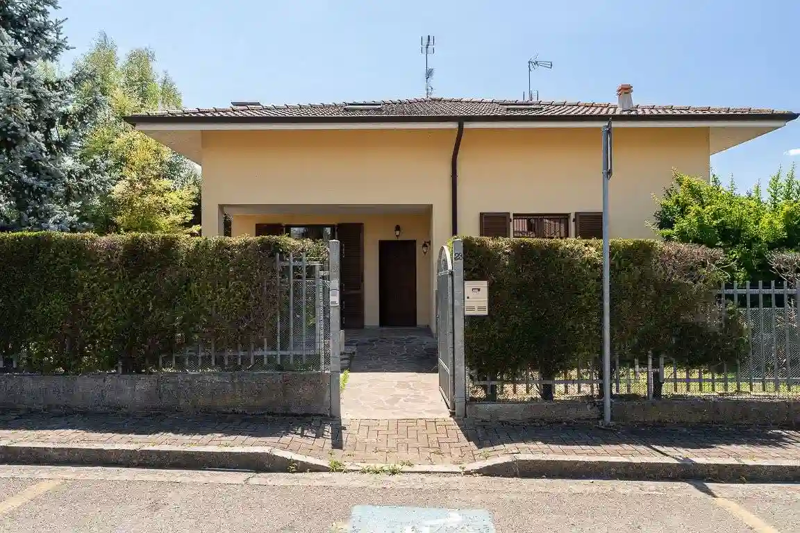 Villa - foto 2