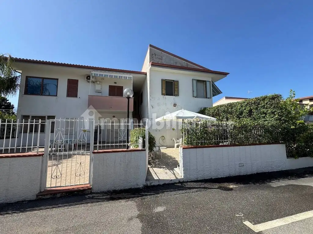 Appartamento in vendita a Santa Maria del Cedro