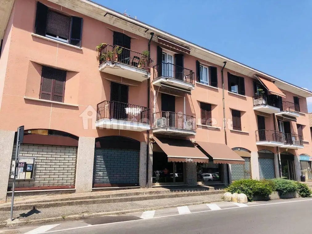 Bilocale via Giuseppe Pirovano 28, Centro, Barzanò - foto 2