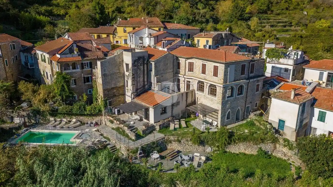 Appartamento in vendita a Prelà