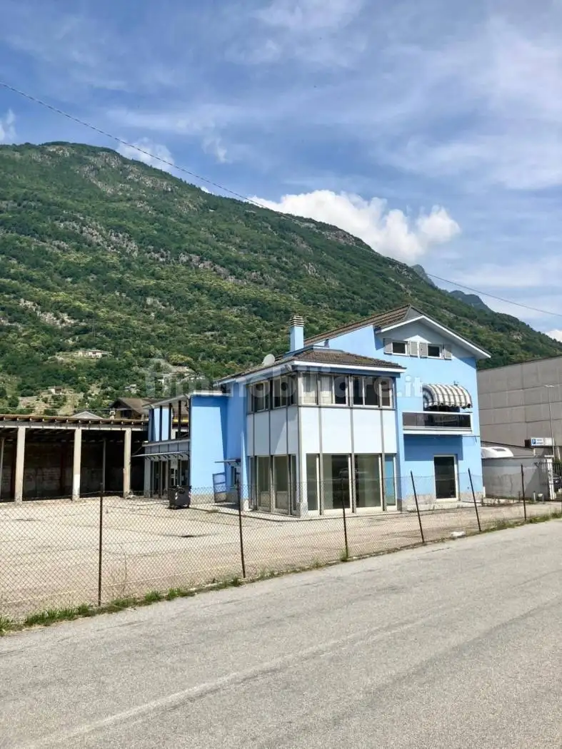 Quadrilocale via Giuseppe Garibaldi 1, Centro, Crevoladossola - foto 3