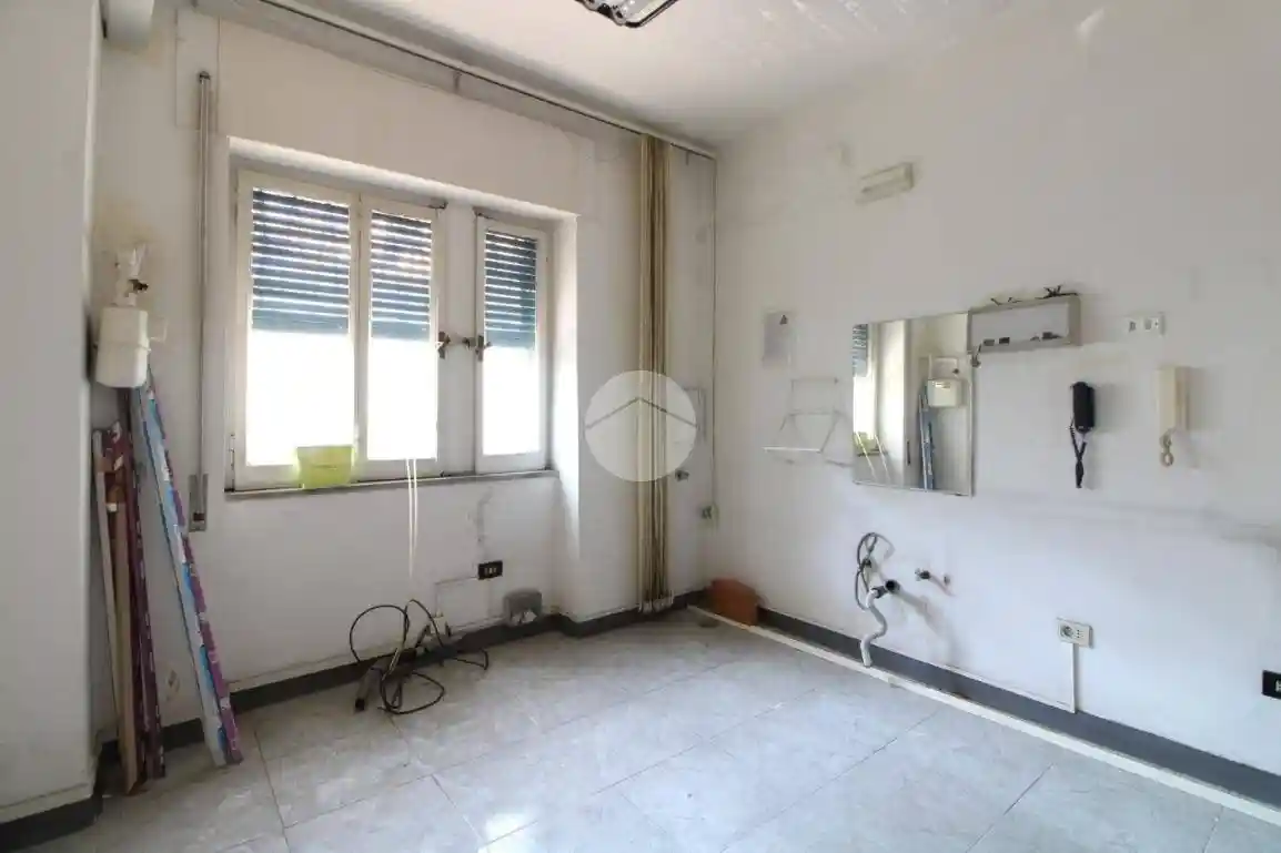 Quadrilocale corso Secondigliano 223, Secondigliano, Napoli - foto 4