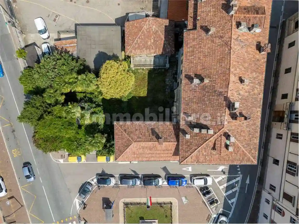 Palazzo - Edificio - foto 2