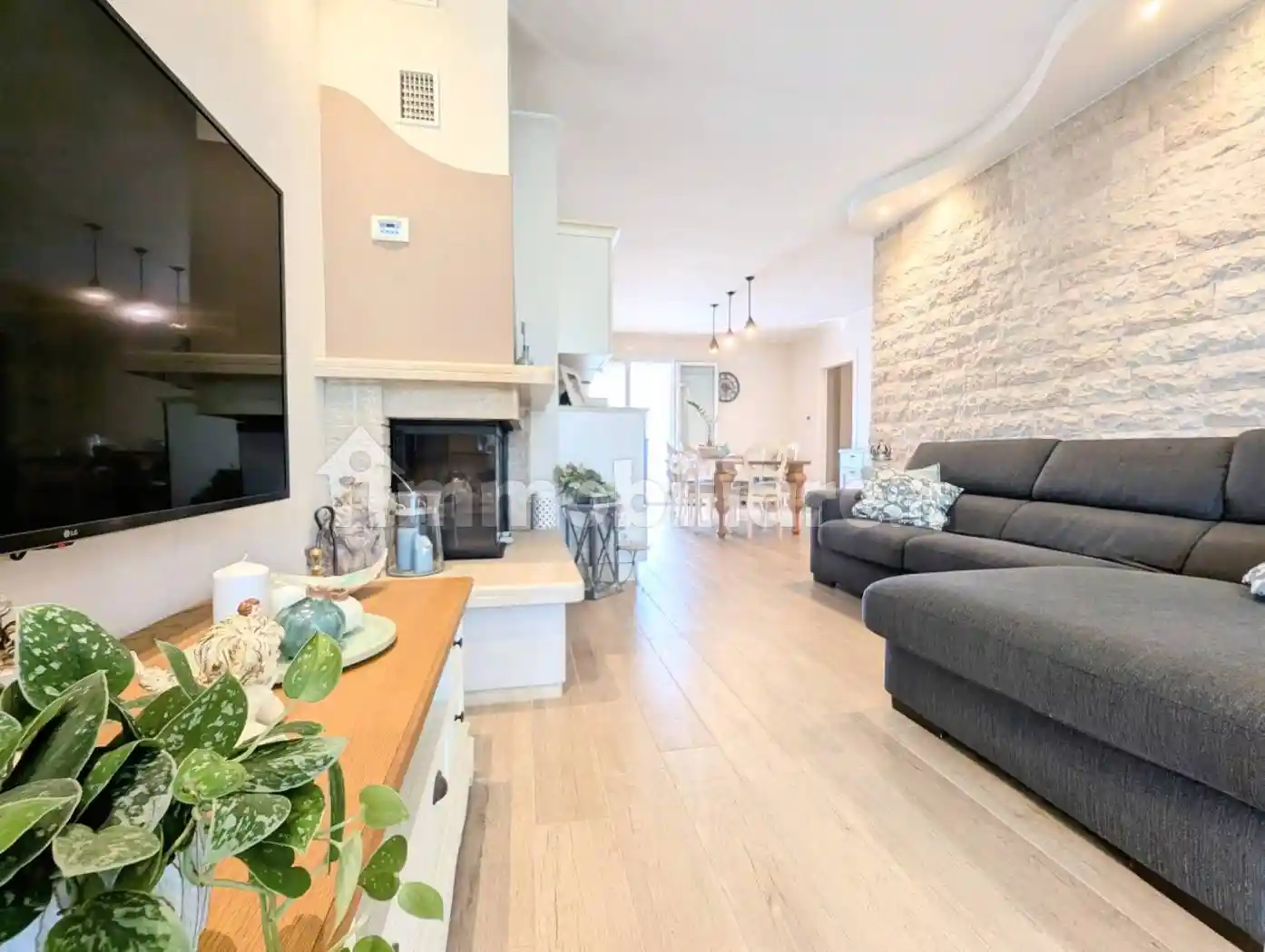 Villa in vendita a Montescudo - Montecolombo