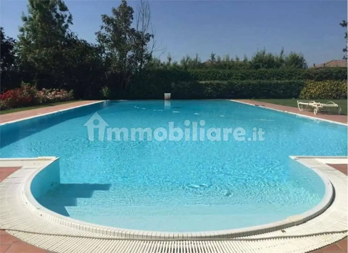 Villa in vendita a Modena