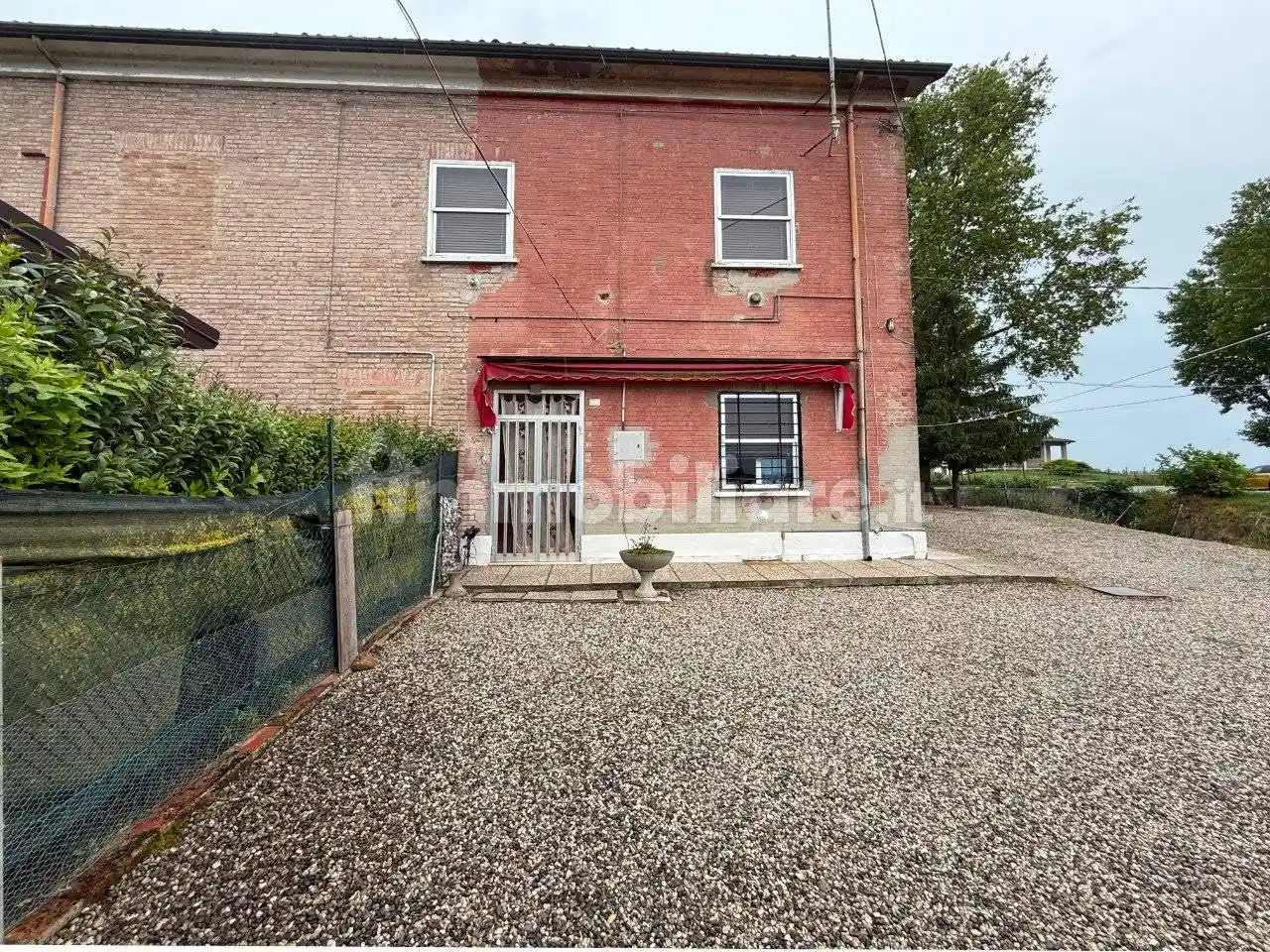 Villa in vendita a Tresignana