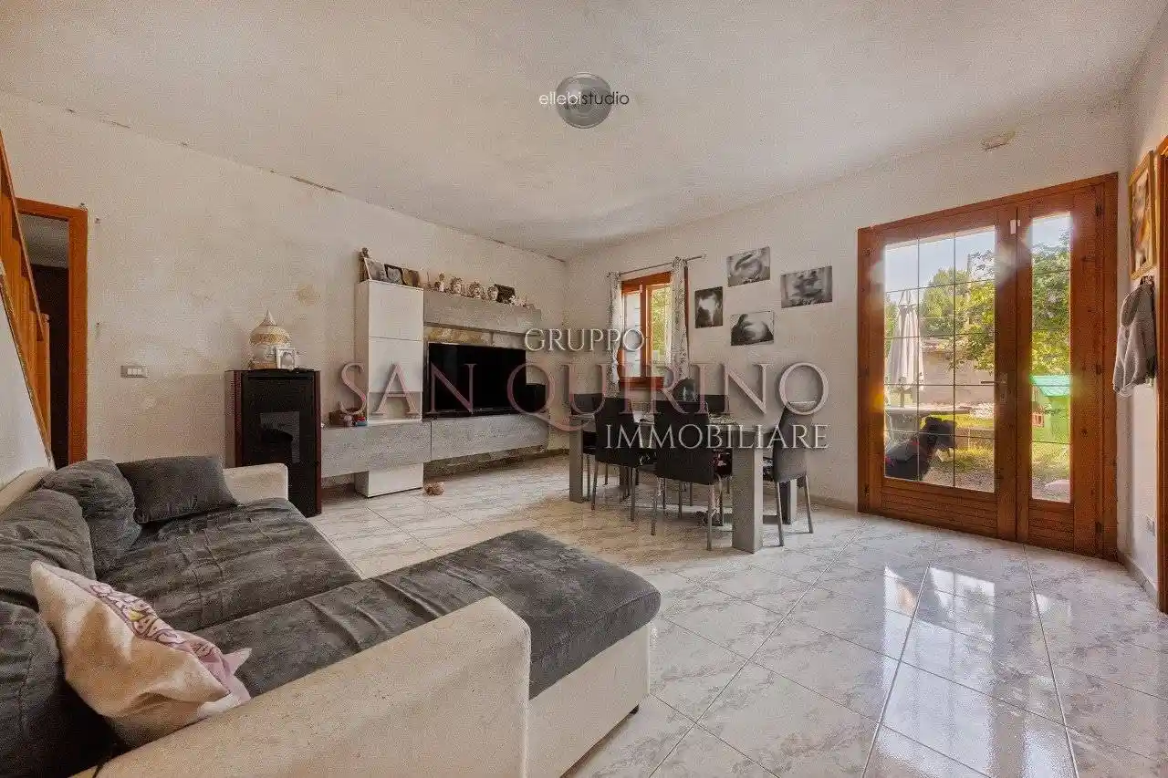 Casa indipendente in vendita a Mirandola