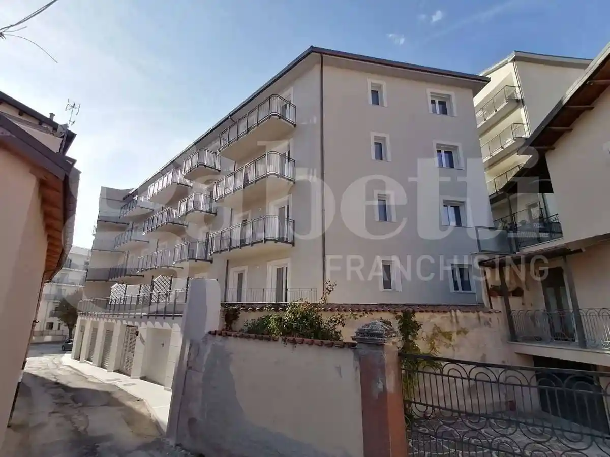 Trilocale via Dell'Orto Agrario, 2, Villa Comunale, L'Aquila - foto 2