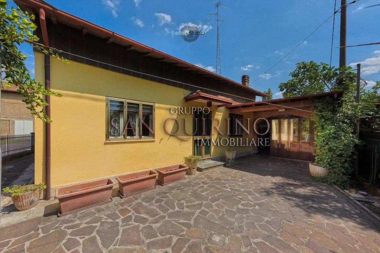 Villa in vendita a Mirandola