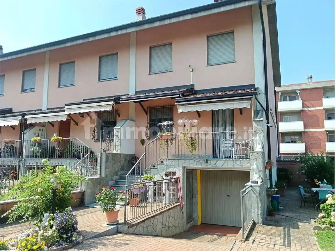 Villa in vendita a Alessandria