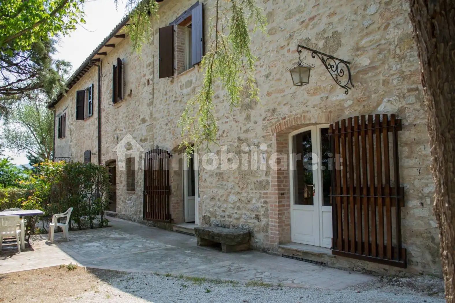 Rustico - Casale in vendita a Pioraco