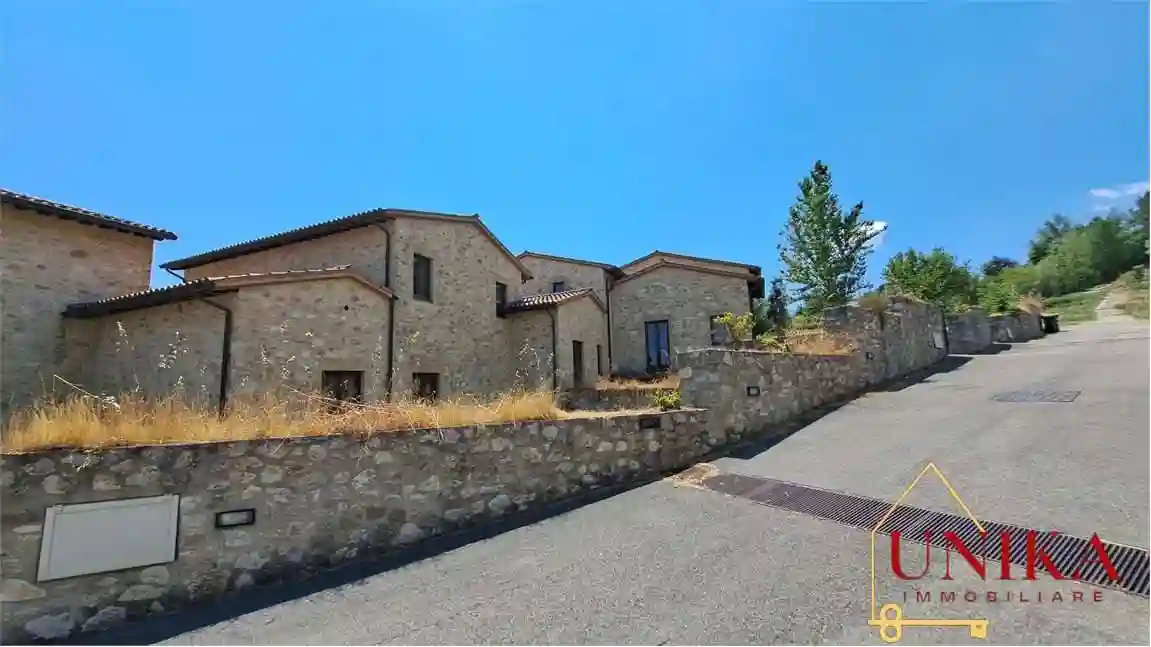 Villetta a schiera - foto 2