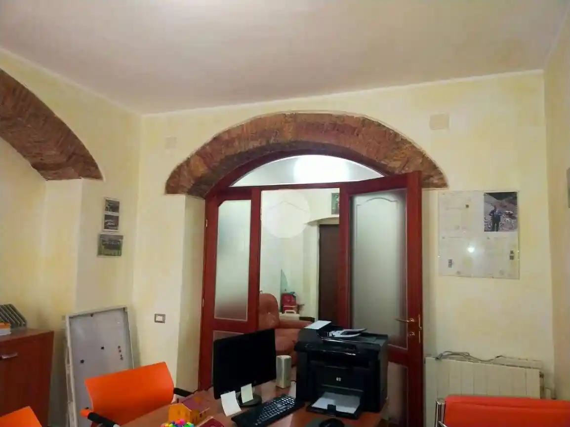 Trilocale via Marco Aurelio Severini 6, Centro Storico, Cosenza - foto 4