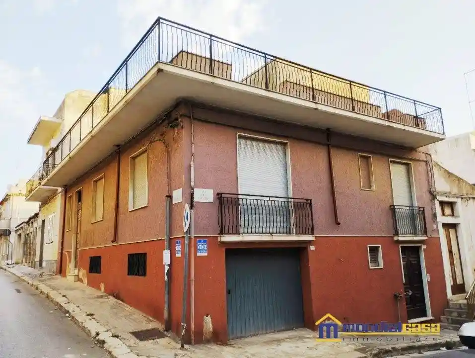 Casa indipendente in vendita a Pachino