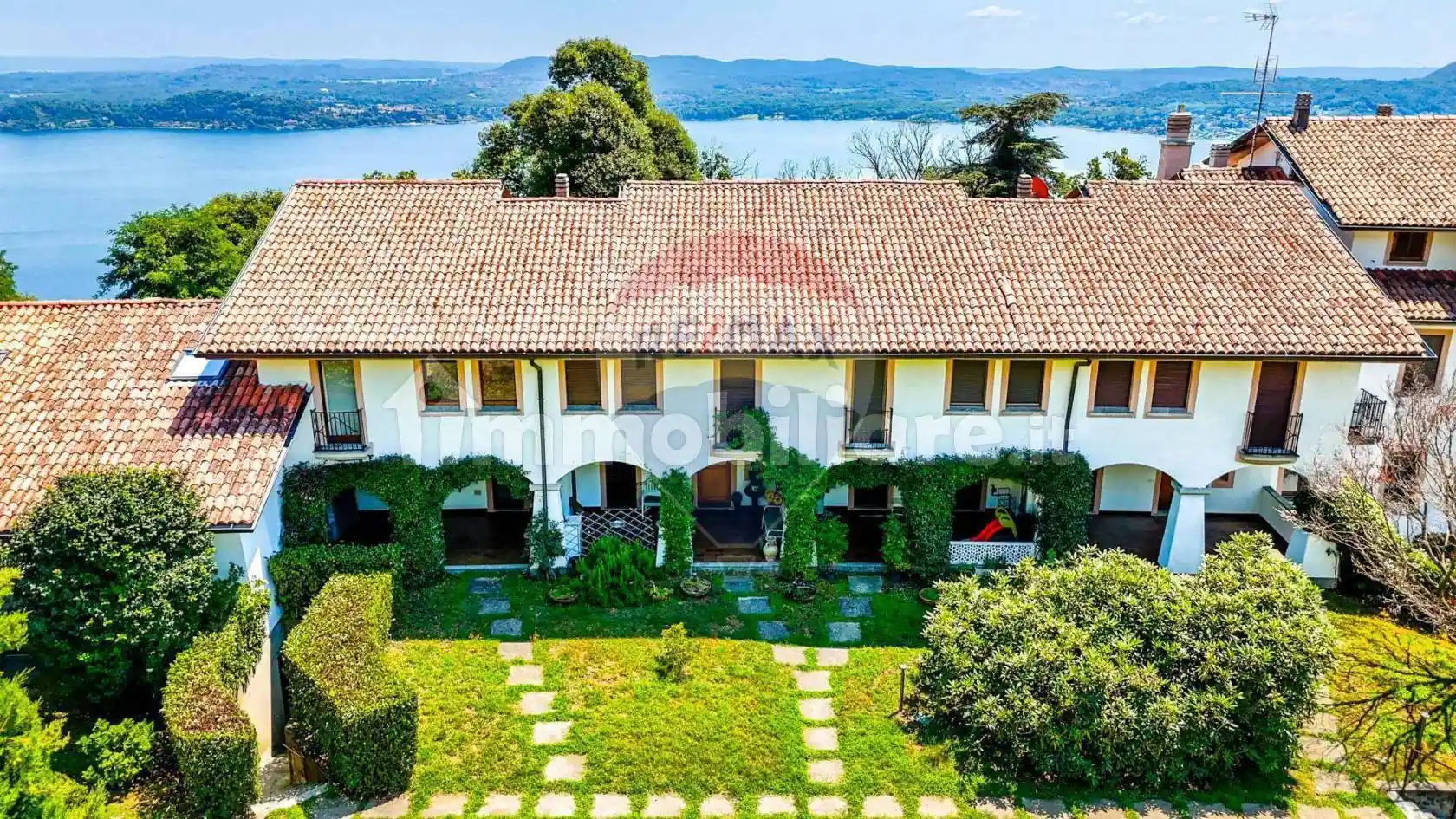 Villetta a schiera in vendita a Lesa