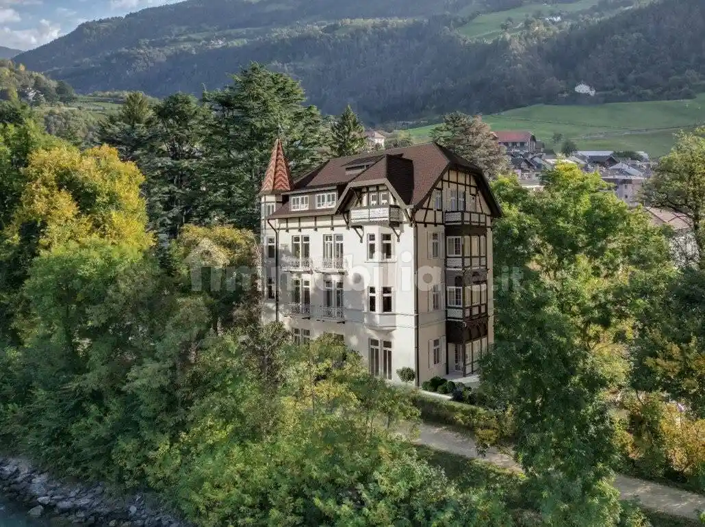 Appartamento in vendita a Bressanone