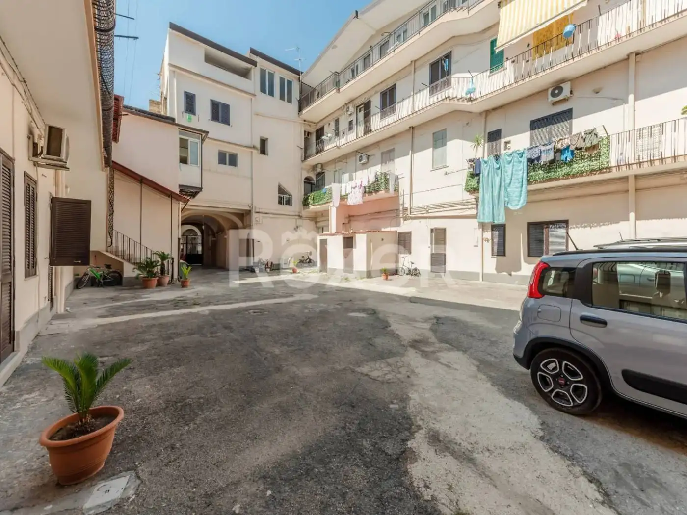 Palazzo - Edificio in vendita a Sant'Antimo