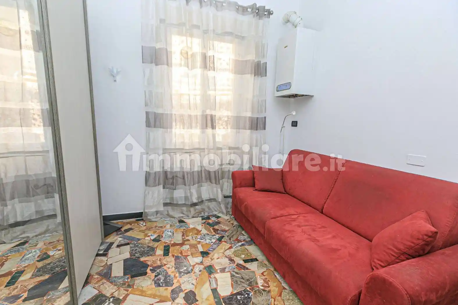 Appartamento in vendita a Genova