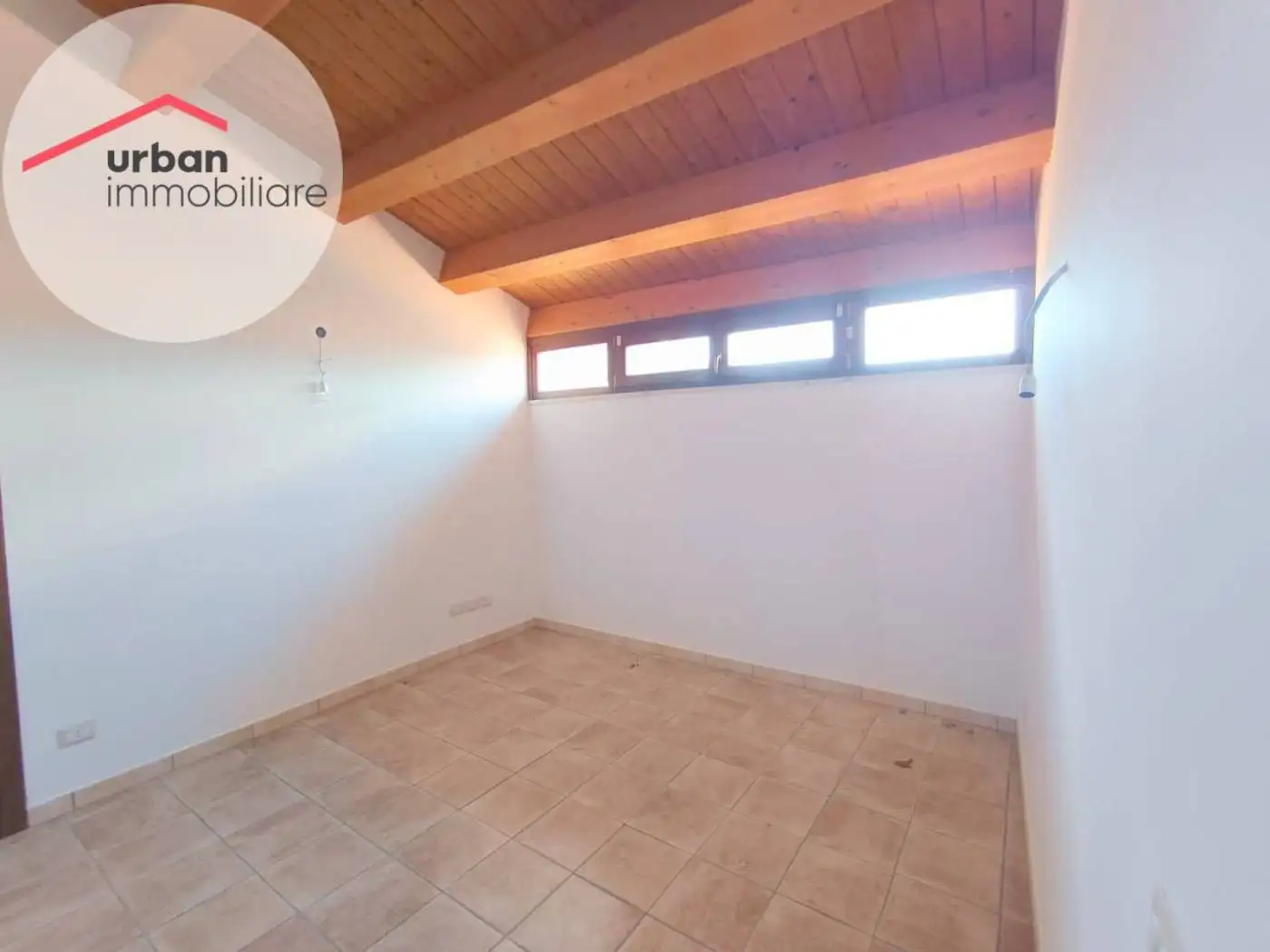 Appartamento via Giuseppe Garibaldi, Centro, Barete - foto 4