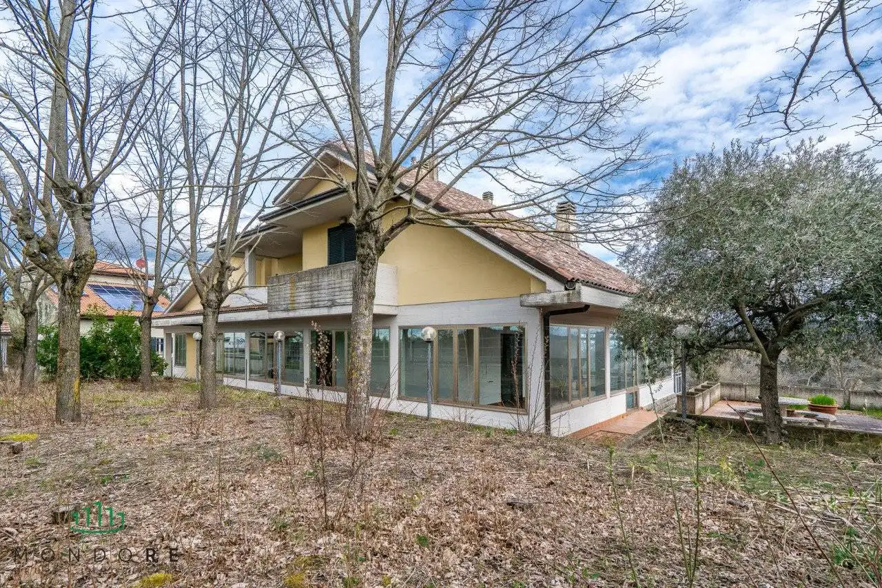 Villa in vendita a Monte San Pietro