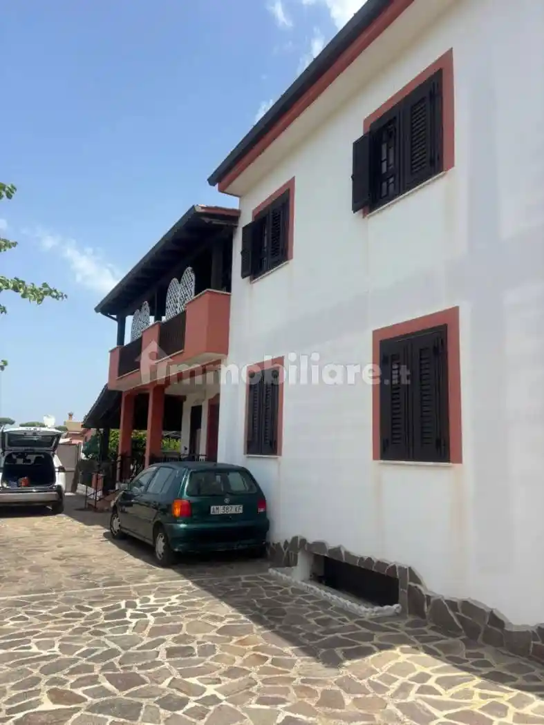 Villa in vendita a Ardea