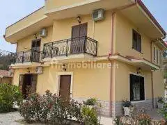 Villa in vendita a Bova Marina