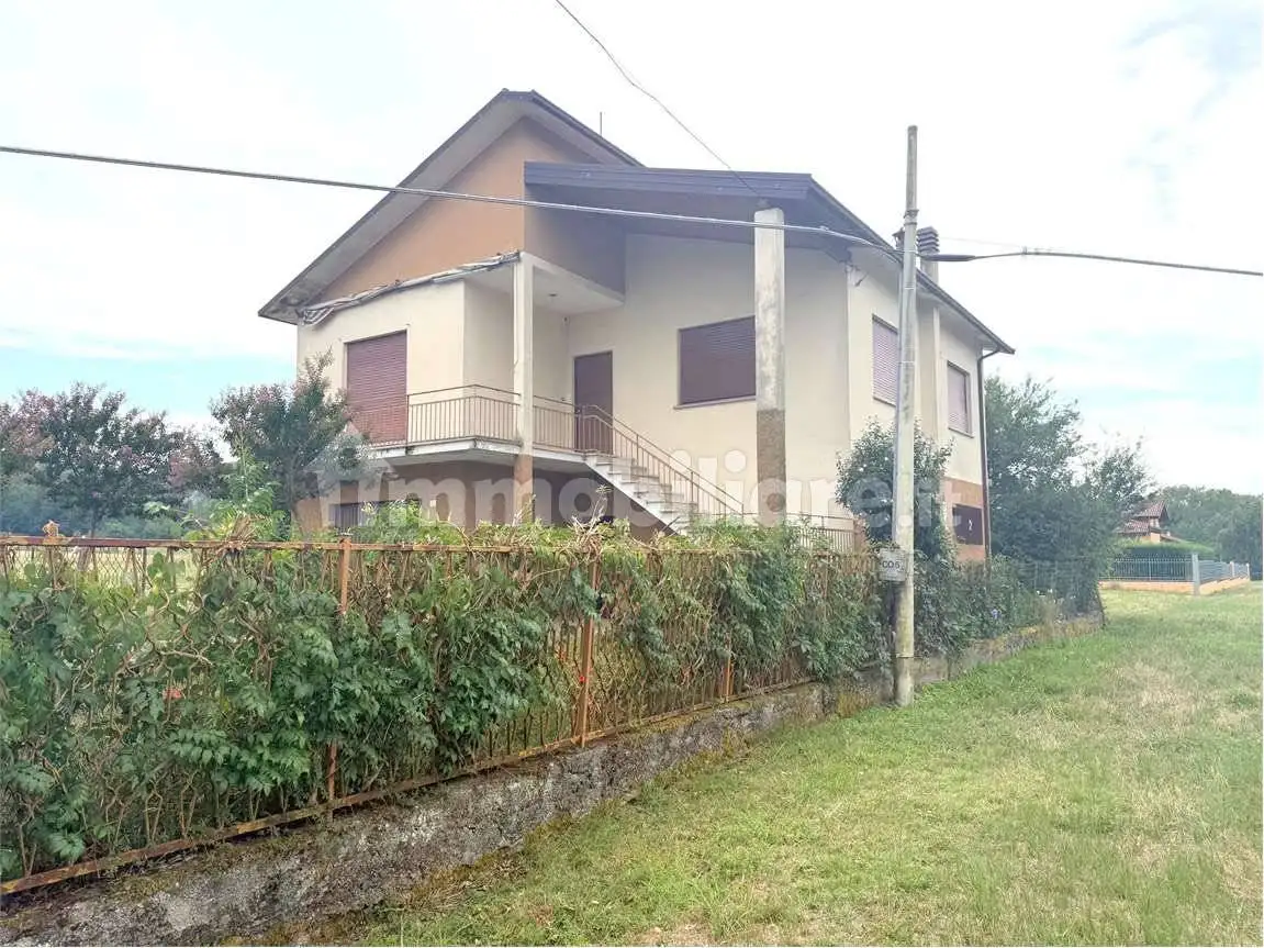 Terratetto unifamiliare 143 m², buono stato, Centro, Borghetto di Borbera - foto 3