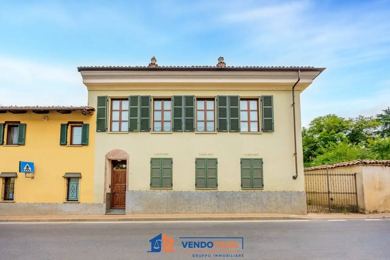 Villa unifamiliare via Martiri 42, Centro, Ceresole Alba - foto 2