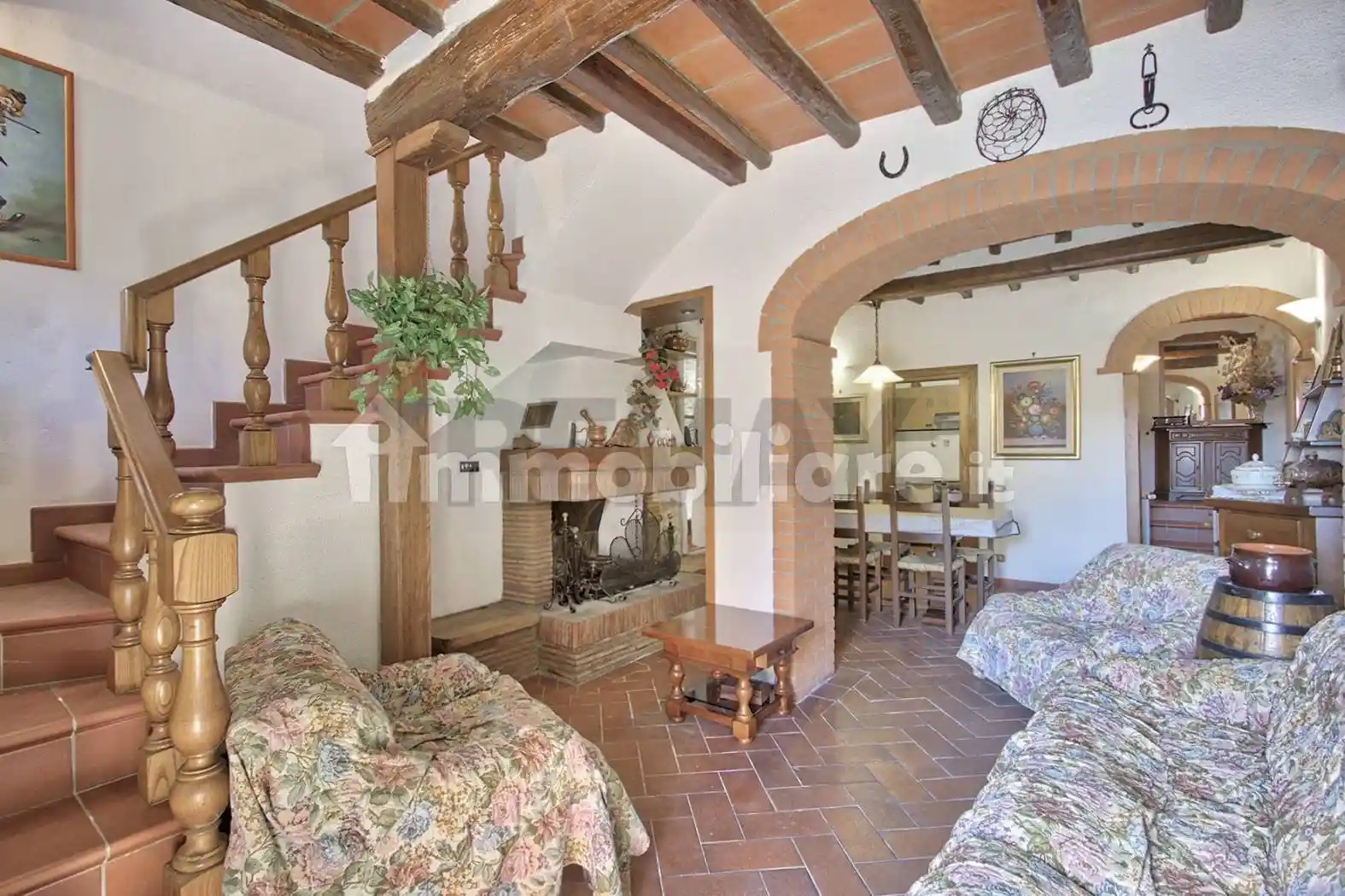 Rustico - Casale in vendita a Bucine