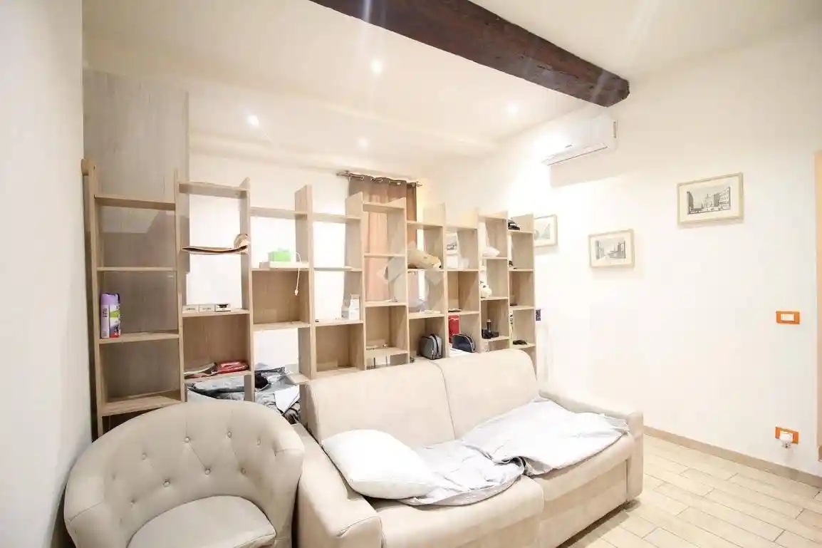 Palazzo - Edificio in vendita a Bologna