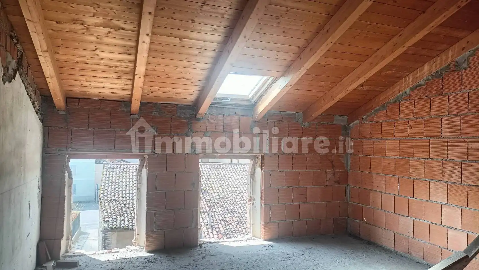 Casa indipendente in vendita a Gabbioneta-Binanuova