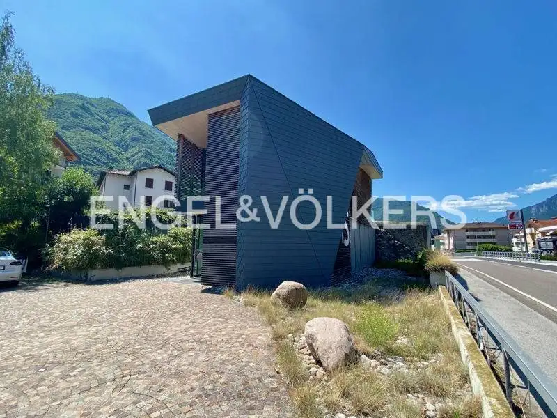 Villa in vendita a Ala