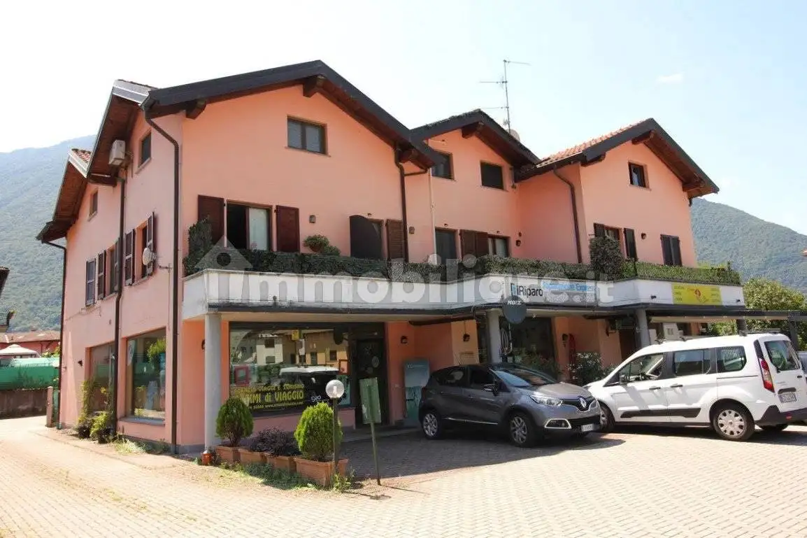 Appartamento in vendita a Porlezza