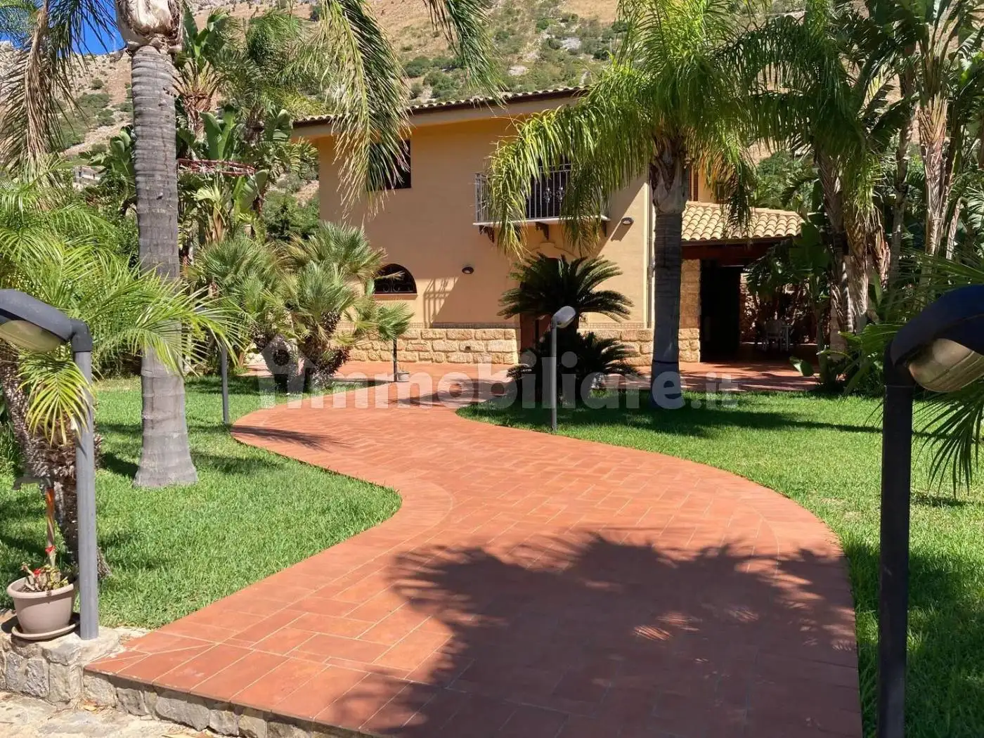 Villa in affitto a Cinisi