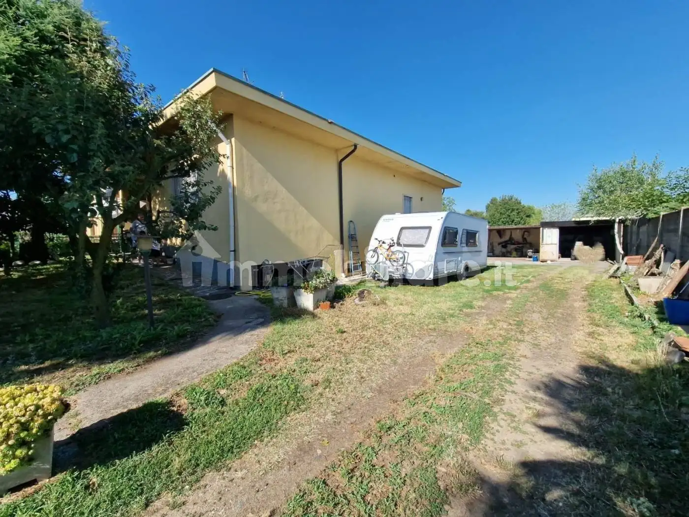 Villa in vendita a Santo Stefano Ticino