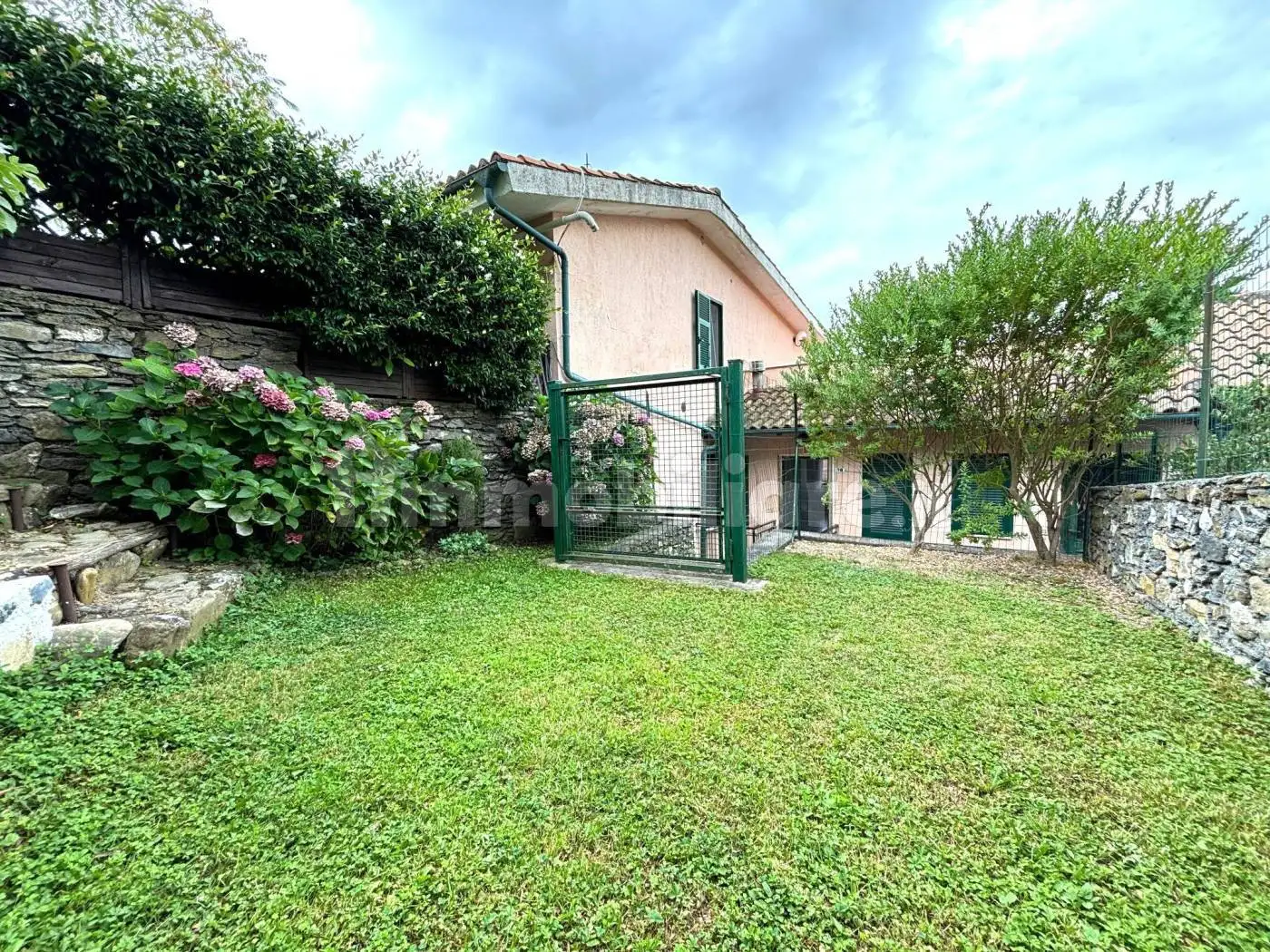 Appartamento in vendita a Vendone