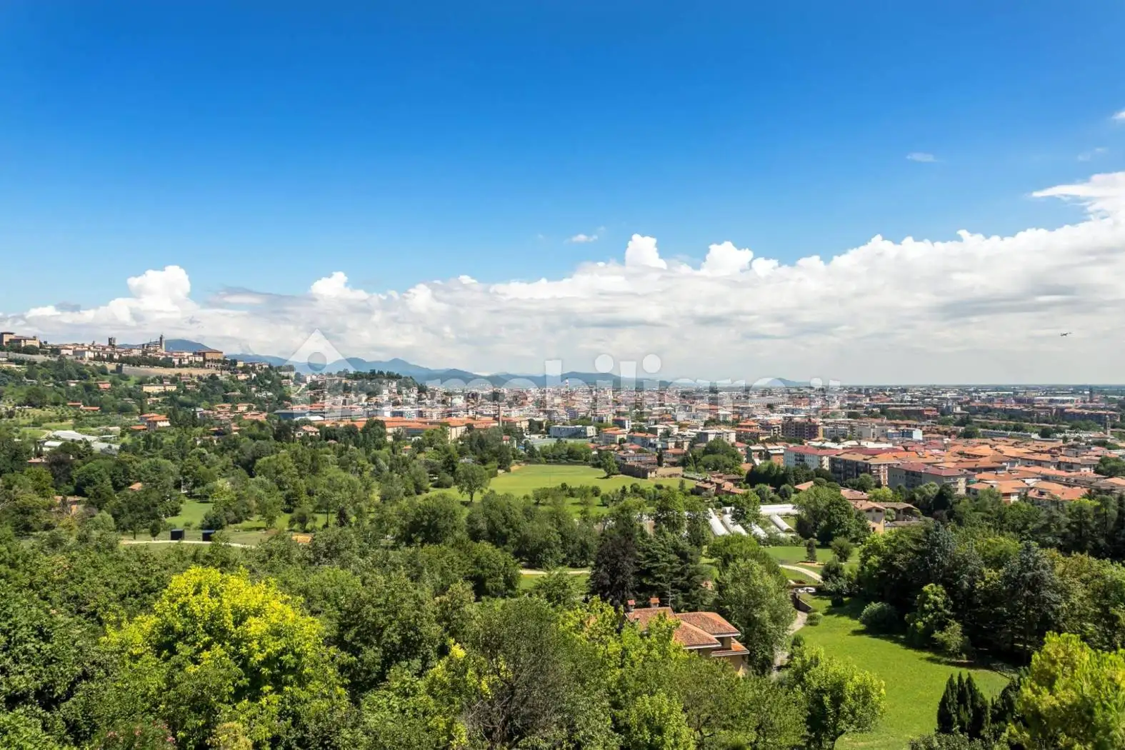 Appartamento in vendita a Bergamo