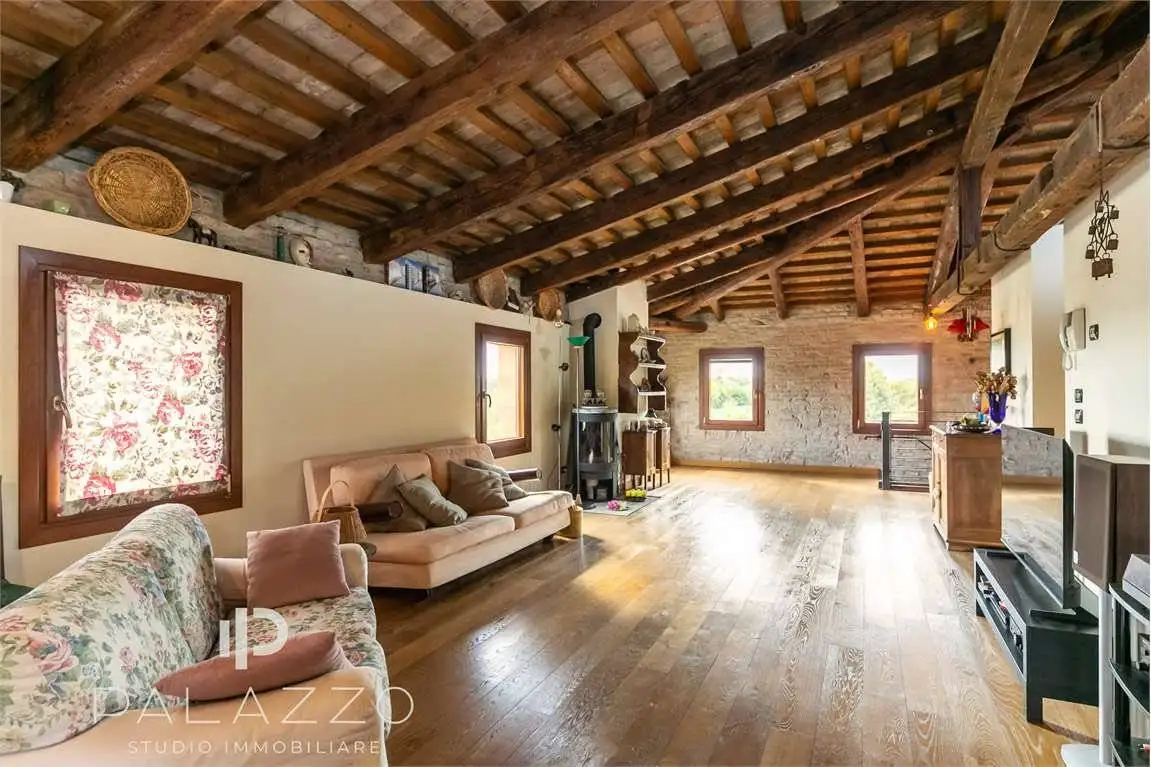 Casa indipendente in vendita a Venezia