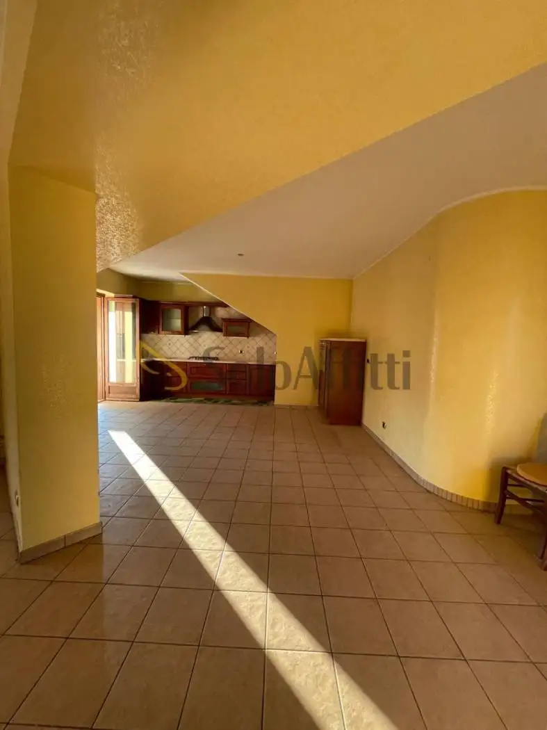 Appartamento buono stato, piano rialzato, Centro, Ceccano - foto 3