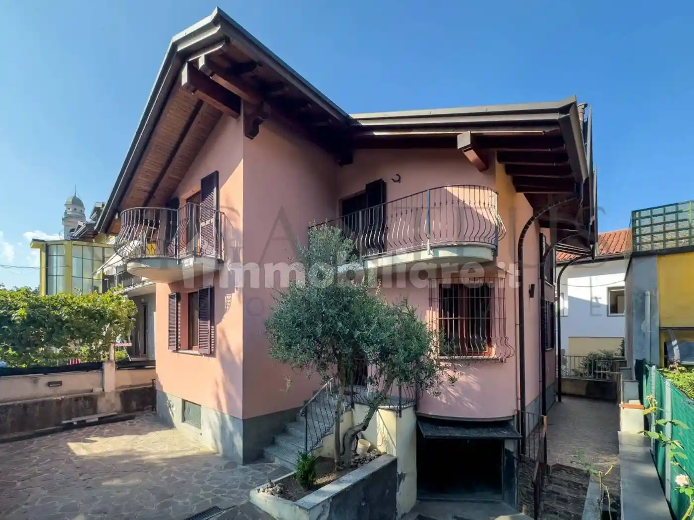 Villa in vendita a Tradate