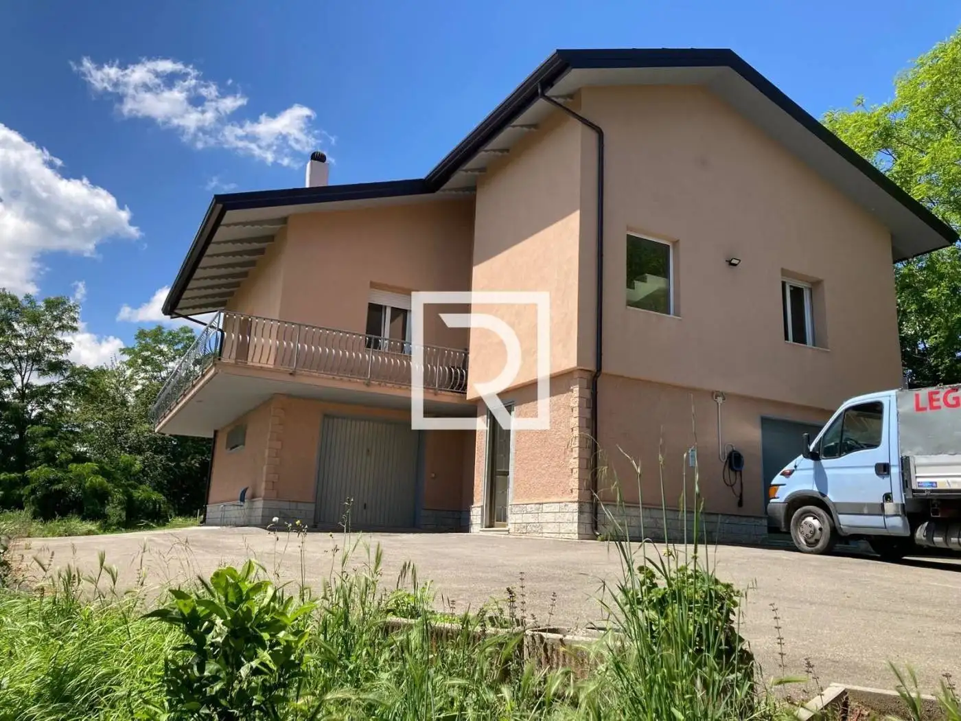 Villa in vendita a Sogliano al Rubicone