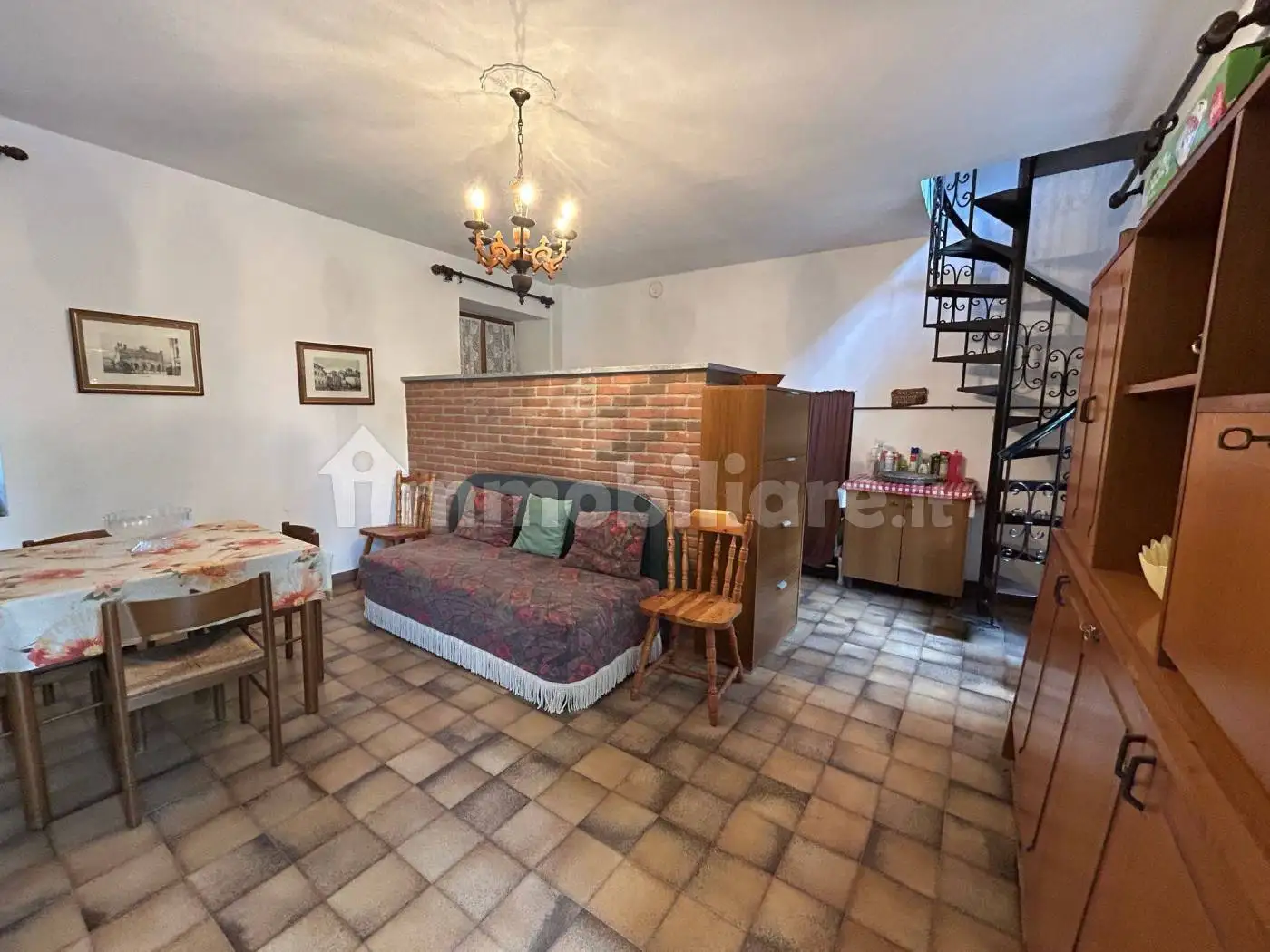 Casa indipendente in vendita a Alta Val Tidone