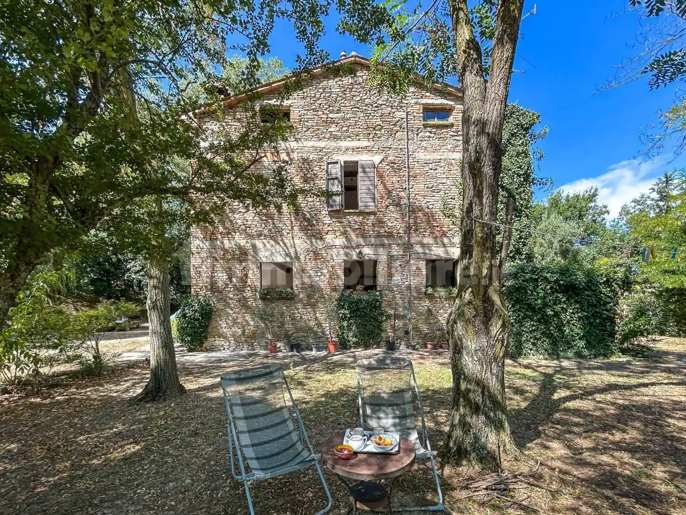 Rustico - Casale in vendita a Urbino