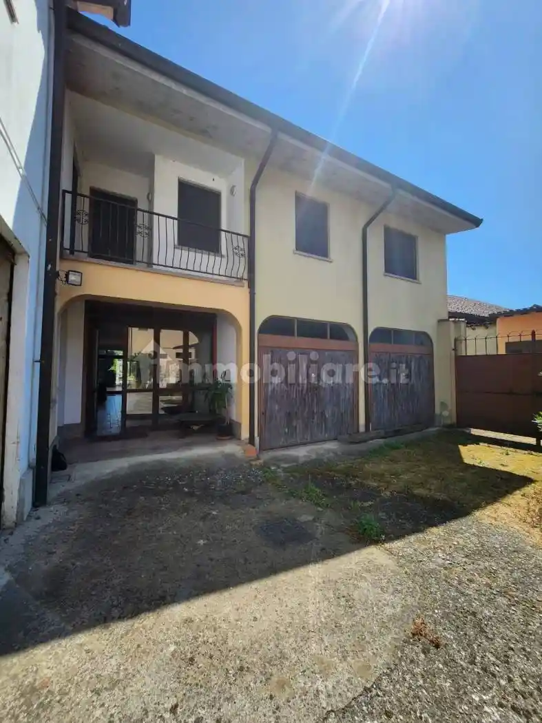 Villa in vendita a Corteolona e Genzone