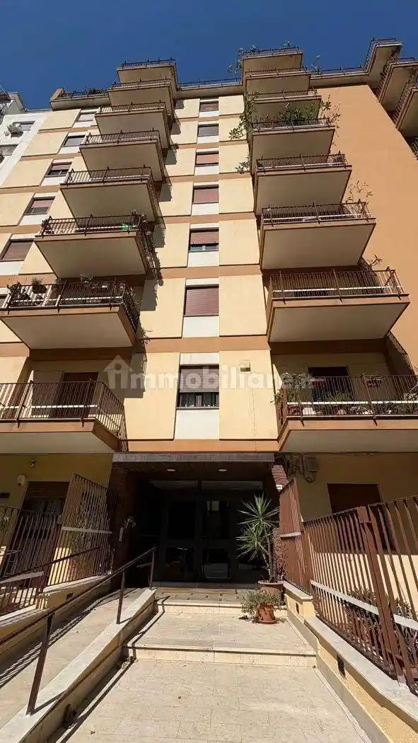 Appartamento in vendita a Palermo
